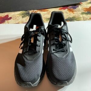 Adidas Men's Black and White Sneakers